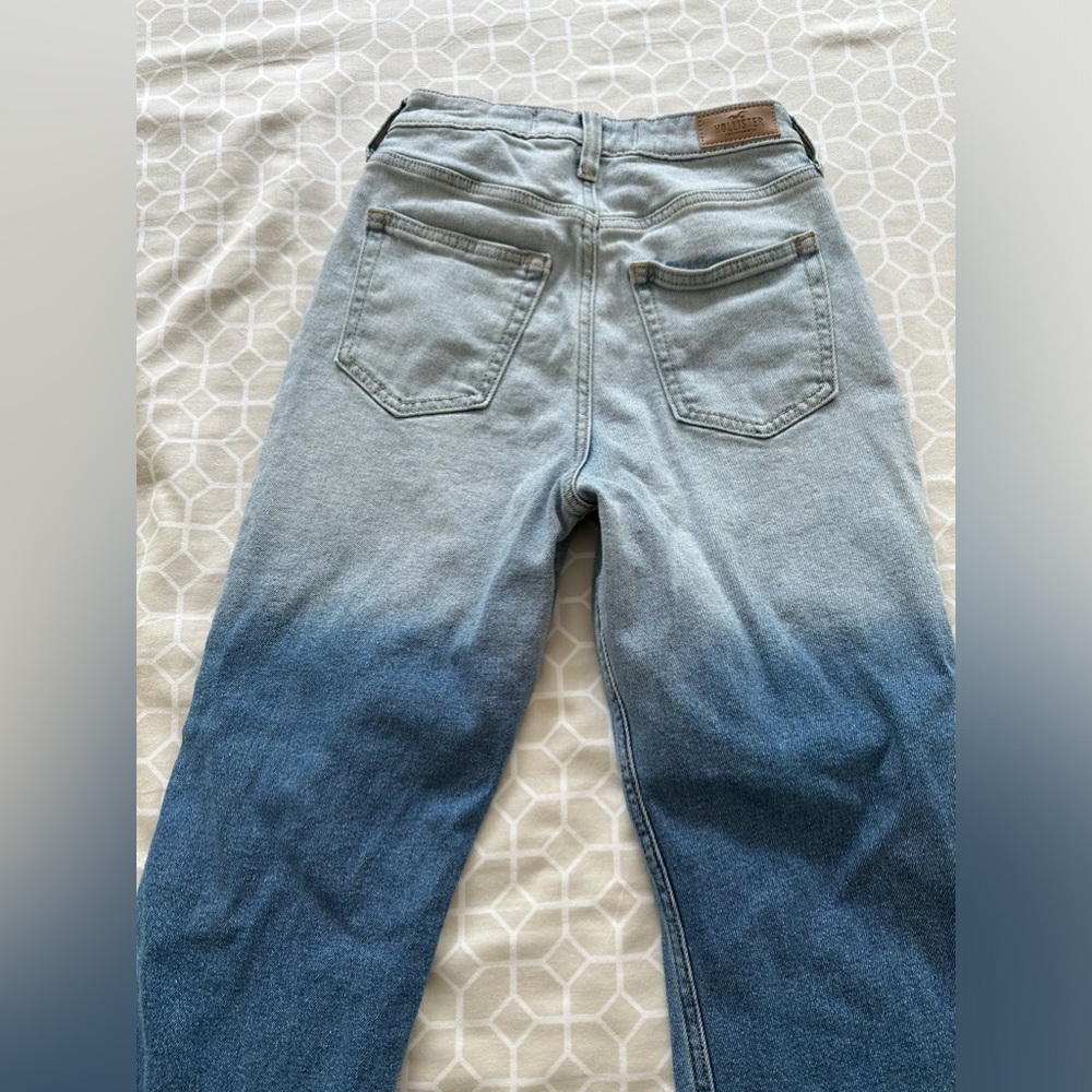 Hollister ripped jean Ultra high-rise vintage straight, size 1R W25 L27 - Picture 8 of 9